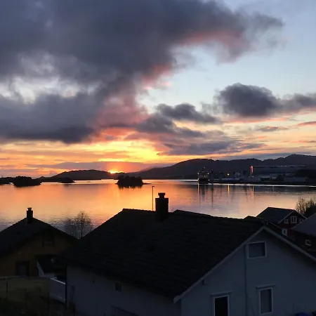And Modern * Ulsteinvik